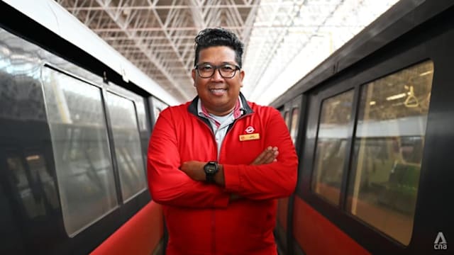 我国首代地铁列车退役  资深车长：我在这列车上成长