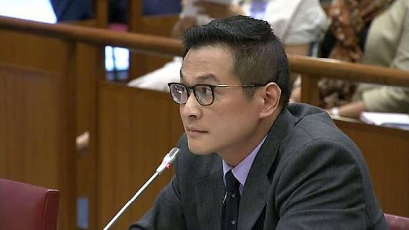 Dr Thum Ping Tjin 'jelas berbohong' tentang kelayakan akademiknya