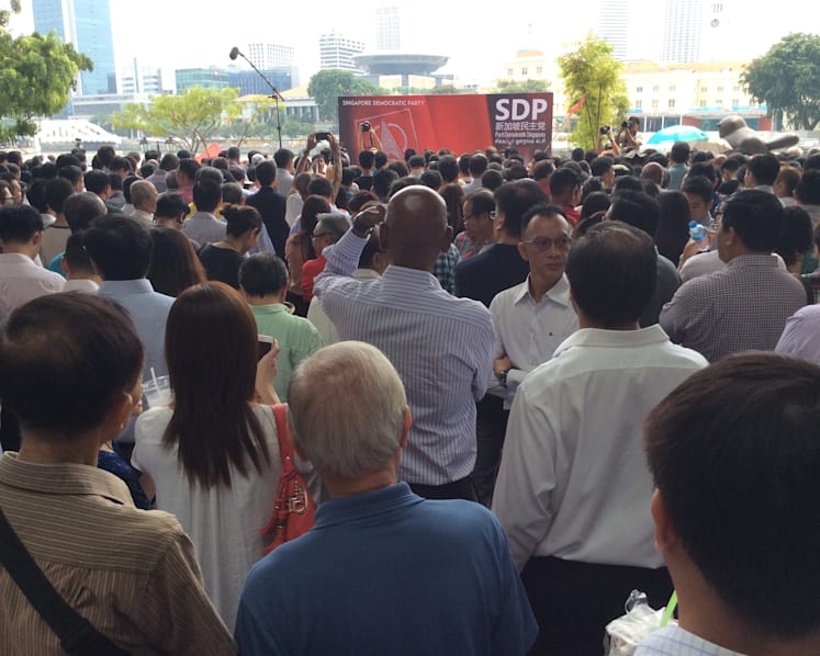 Chee Soon Juan raps Govt for getting priorities wrong