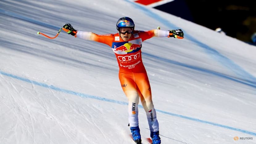 Alpine skiing-Unstoppable Swiss Odermatt wins Kitzbuehel super-G