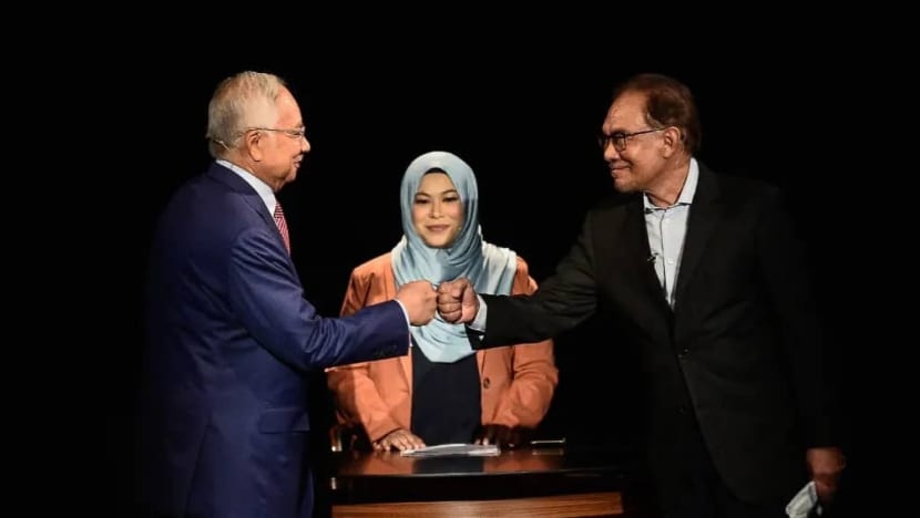 Bailout of troubled government-linked company, Malaysia's future among issues raised in Anwar-Najib debate Bailout of troubled government-linked company, Malaysia's future among issues raised in Anwar-Najib debate