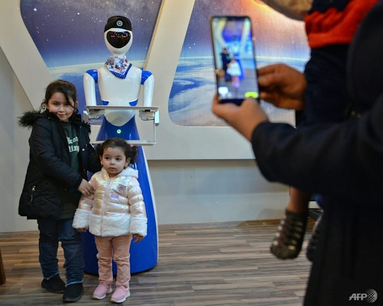 Commentary: What my robot mop taught me about the future of artificial intelligence