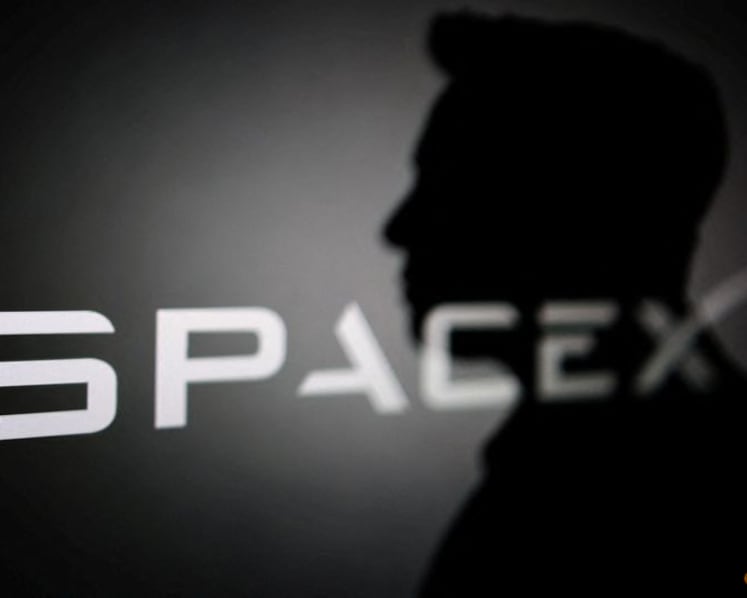 States challenge Nasdaq, FTSE Russell for fast-tracking SpaceX