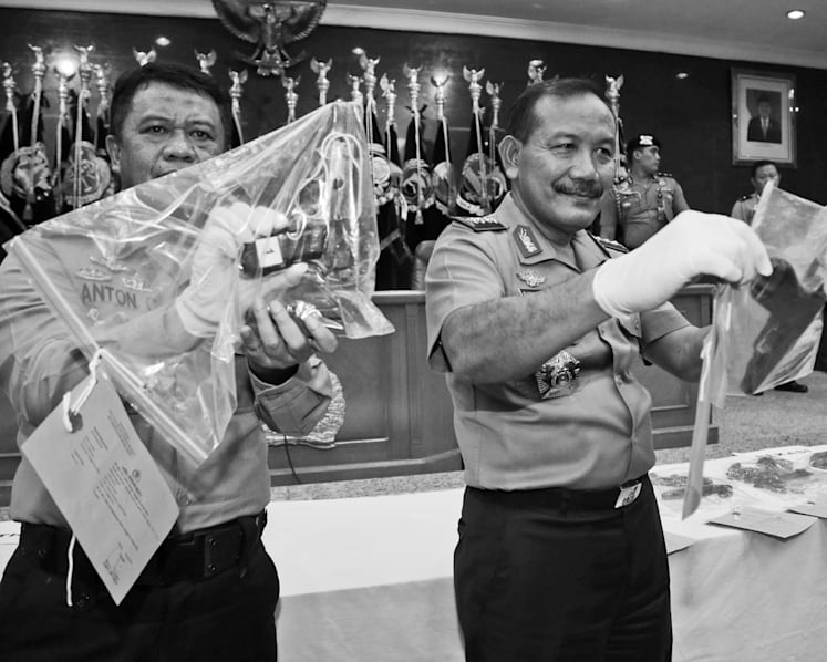 Use Jakarta attacks as impetus to ramp up fight against terror