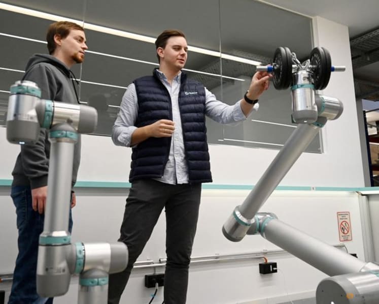 German robot startup RobCo hits $1 billion valuation, CEO moves to US