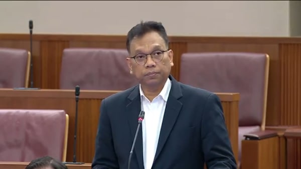 Motion: Azhar Othman on government response to political salaries review
