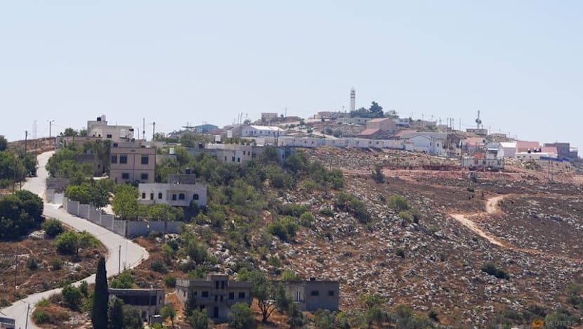 Israelis march to Gaza border demanding re-establishment of settlements