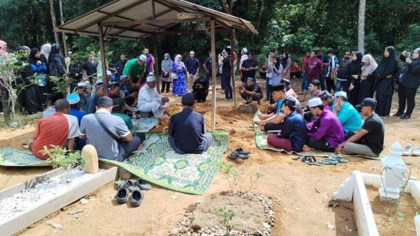 "பிரேக் பிடிக்கவில்லை" - மலேசியாவில் 15 மாணவர்கள் மாண்ட விபத்தில் மன்னிப்புக் கேட்ட பேருந்து ஓட்டுநர் 