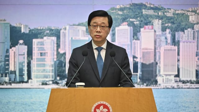 梅西缺阵港比赛事件闹大 李家超将敦促主办方给交代