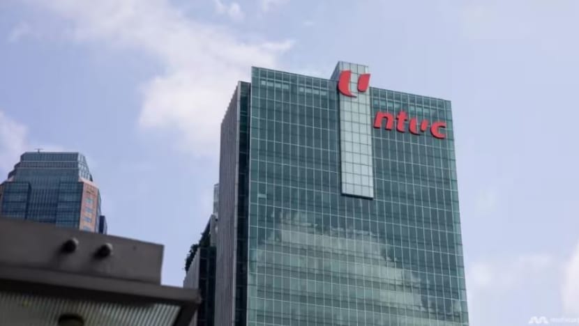 NTUC ditetapkan sebagai 'individu penting dari segi politik' di bawah FICA NTUC ditetapkan sebagai 'individu penting dari segi politik' di bawah FICA
