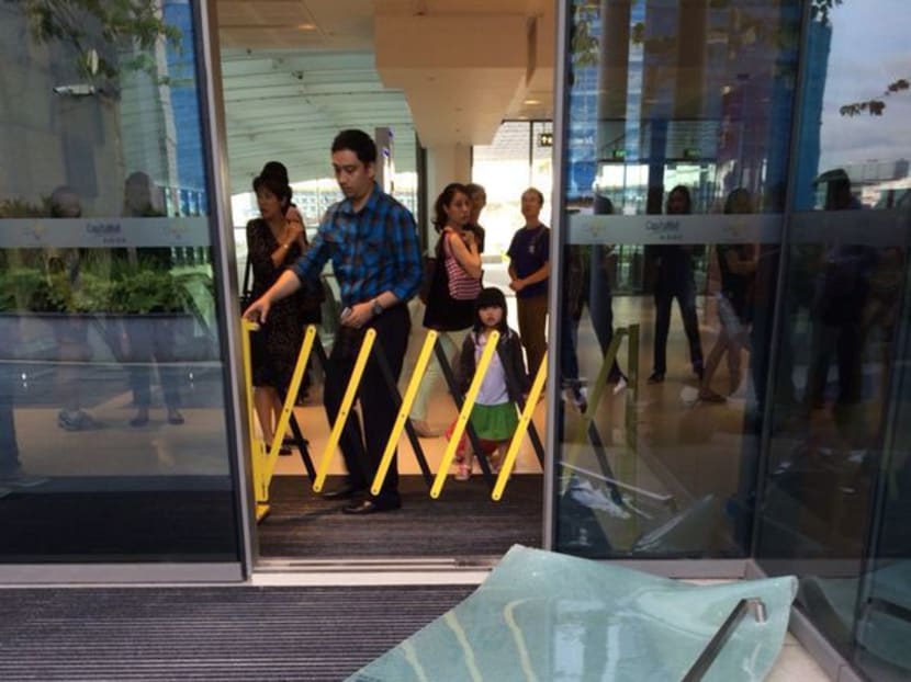 Boy hurt by fallen glass door at Westgate mall