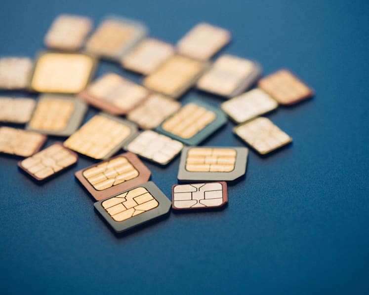 Phone shop owner fined S$48,000 for registering, selling prepaid SIM cards without customers' consent