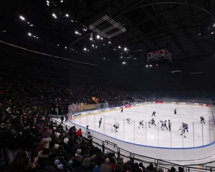 New Milan ice hockey arena wins expert approval after running repair on surface