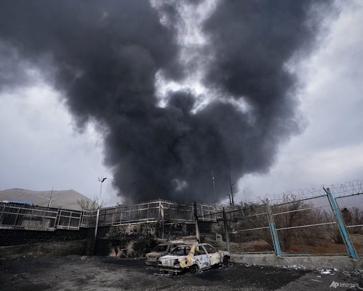 Oil prices swing wildly as Iran war threatens transport routes and production across Middle East