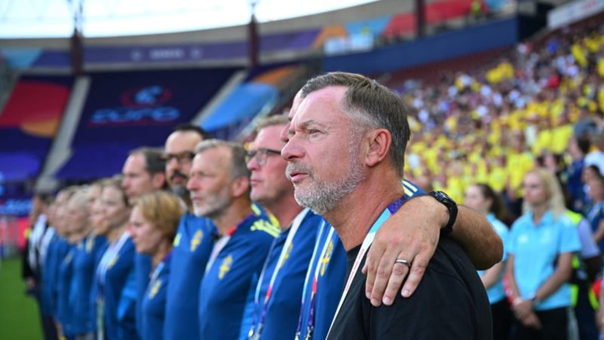 Swiss weather havoc forces Swedes to change training plan