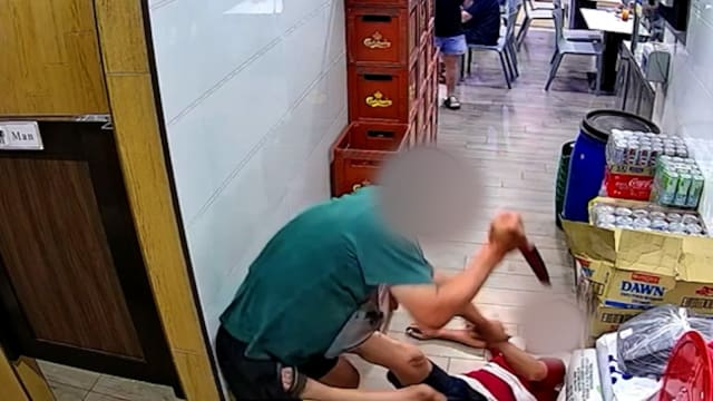 称顾客酒后辱骂他 义顺咖啡店摊贩持刀袭击未遂被判监