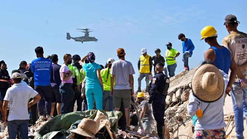 Thirty-three people rescued, thousands still missing after Venezuela quakes