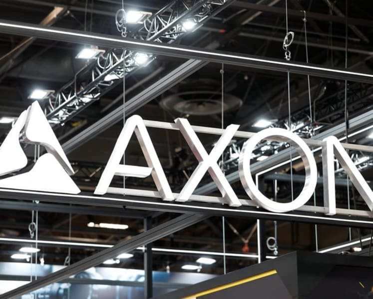 Axon posts lower quarterly gross margin on higher mix of services, new product scaling