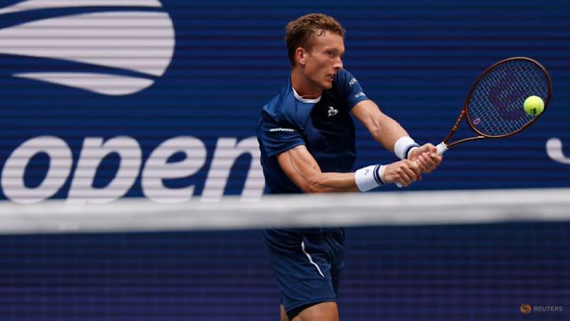Alcaraz and Djokovic set up blockbuster US Open semi-final