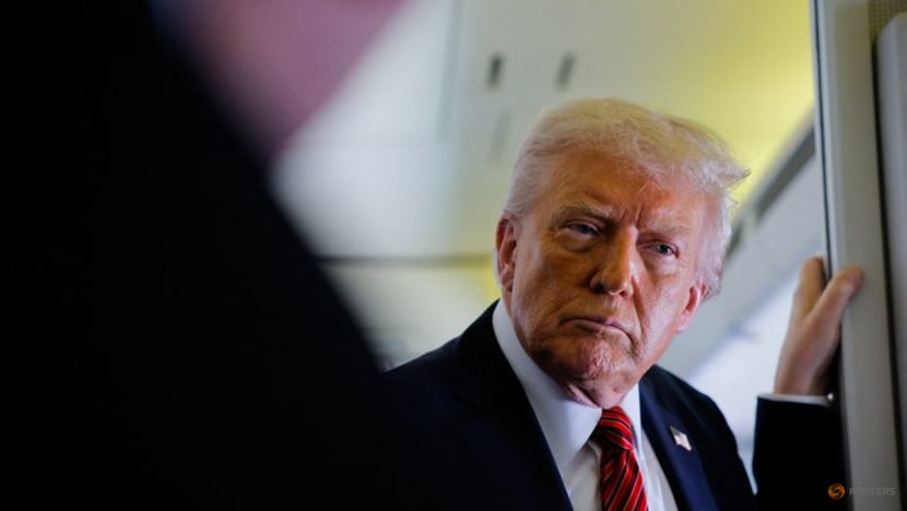 Trump offers to go to Ukraine talks if Putin does