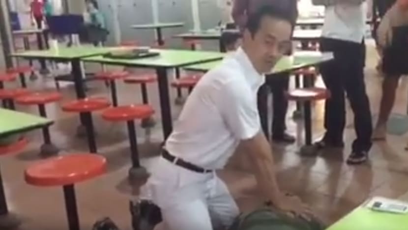 PAP's Koh Poh Koon performs emergency CPR on man who collapsed