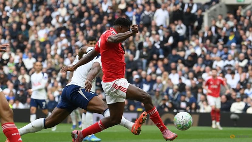 Spurs could not handle 'weight' of relegation clash, coach admits