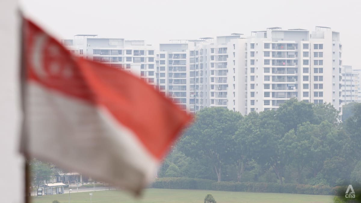 Haze pushes air quality across Singapore into unhealthy range for first time in 7 years