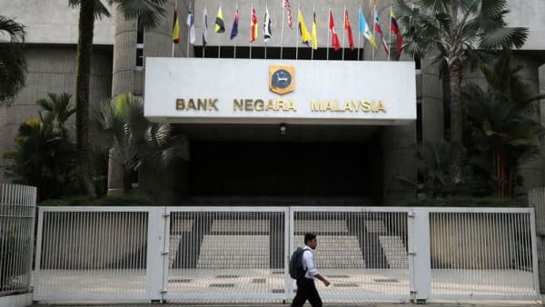 Malaysia central bank seen holding key rate on May 8, cutting in Q4:Reuters Poll - Channel News Asia (Picture 2)