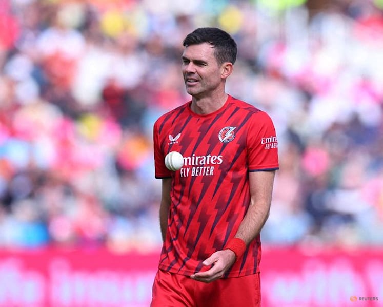 Lancashire exit came as shock, says Anderson