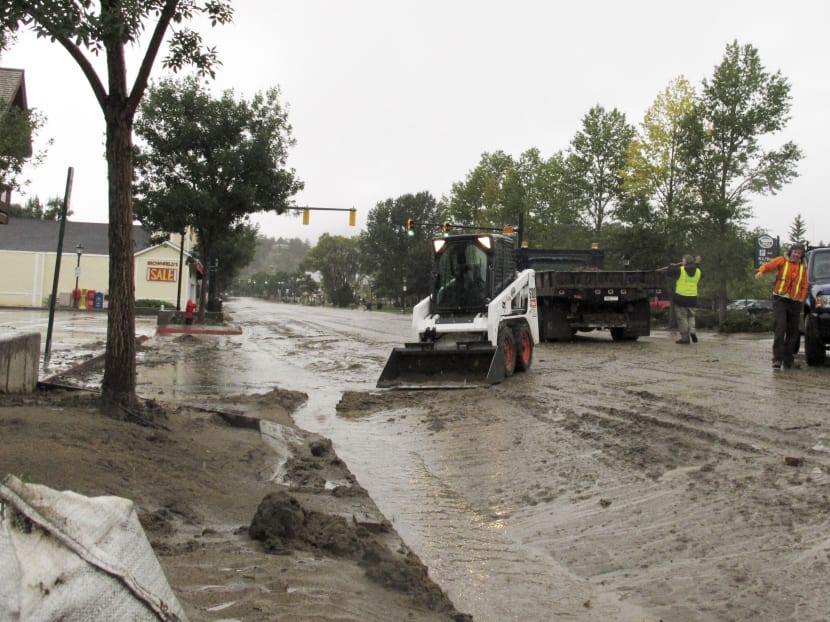Colorado Towns Clean Up After Devastating Flash Floods Today
