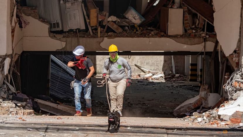 Colombia rescue efforts press on after quake, death toll expected to rise