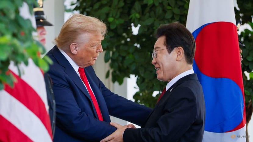Trump says he wants to meet North Korea's Kim, during South Korean president's visit
