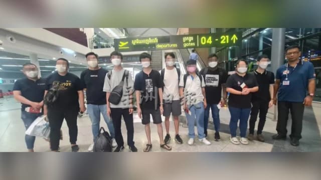 再十名马国获救“猪仔”返回马来西亚  58人扣押等待驱逐 