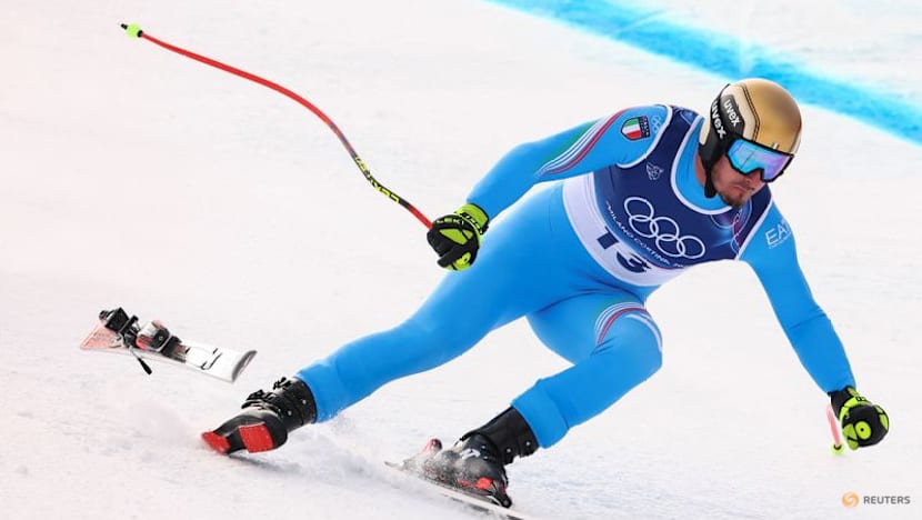 Alpine skiing-Ski binding failure derails Italian veteran Paris' bid for second medal