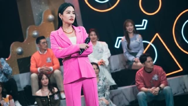 刚复工上节目当众被呛　“荧光棒”王思佳高姿态反击！