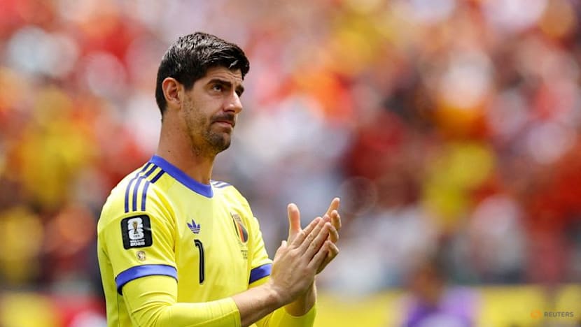 Courtois rethinks quitting Belgium but wants time off