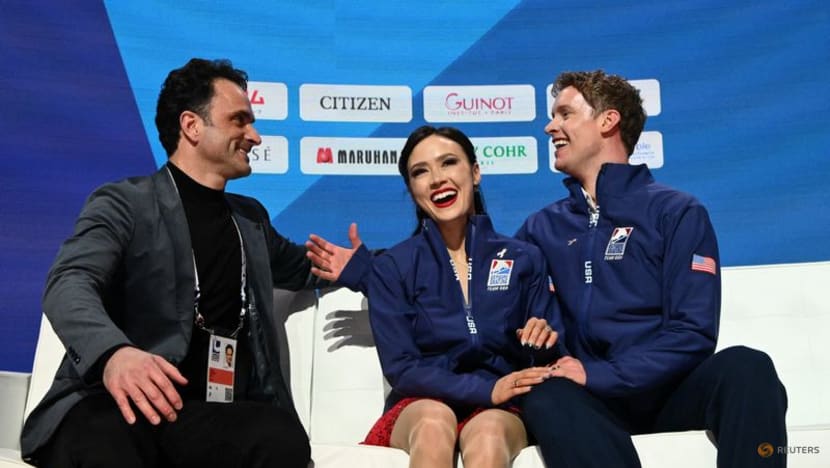 Figure Skating-Liu delivers stunner to take gold at world championships