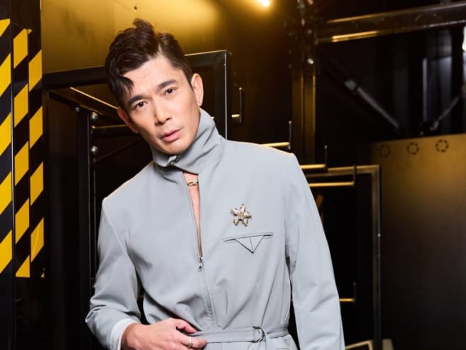 Actor Elvin Ng has emergency eye surgery after nearly losing his vision, says ChatGPT helped him to act fast