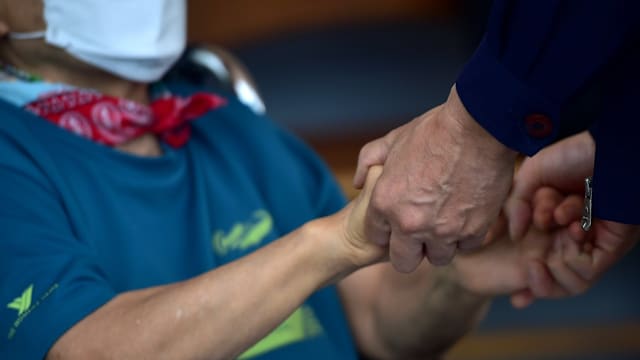 到2028年  韩国或须引进11万外籍护理人员填补缺口