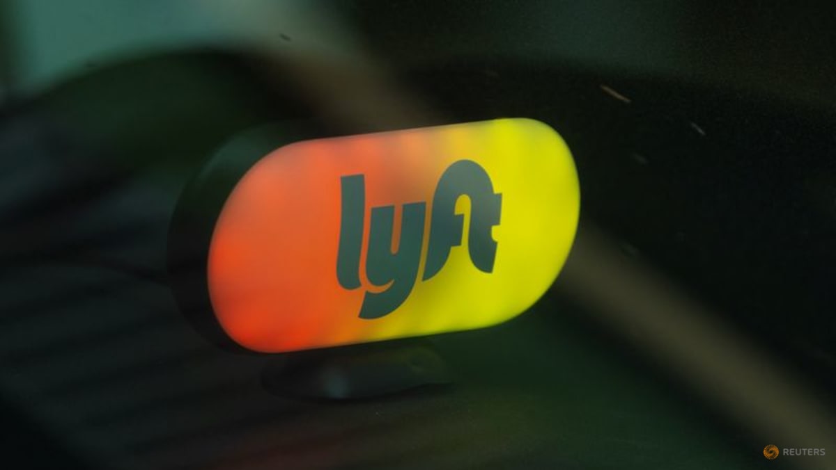 Lyft, Uber sue New York City to block driver reten