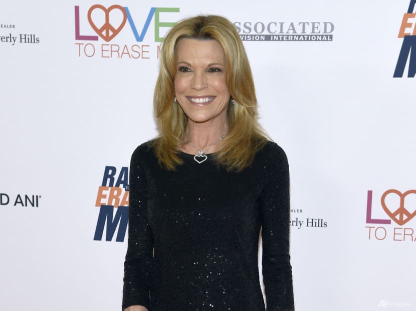 Wheel Of Fortune: Vanna White bids an emotional goodbye to Pat Sajak Wheel Of Fortune: Vanna White bids an emotional goodbye to Pat Sajak