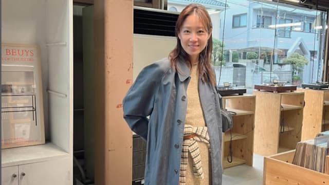 孔晓振结婚3年晒近照，衣服宽松扶腰疑怀孕！公司回应了