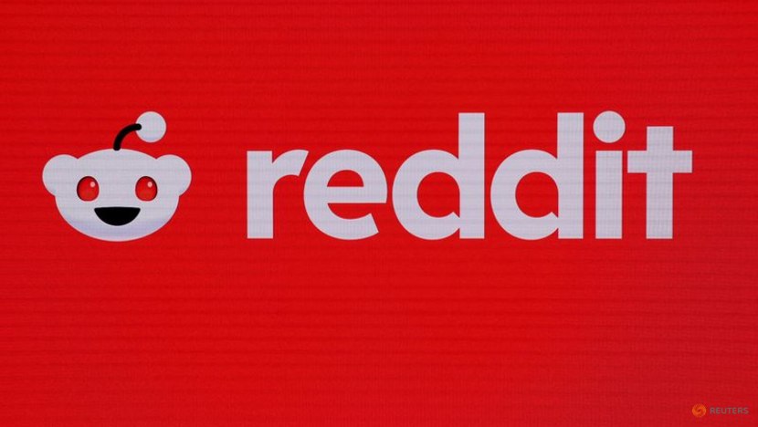 Reddit misses daily active unique visitors estimates on Google algorithm change, shares tumble Reddit misses daily active unique visitors estimates on Google algorithm change, shares tumble