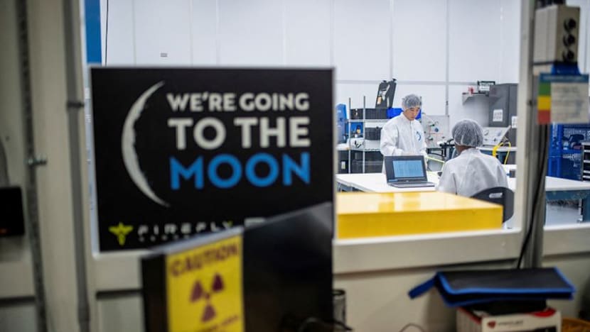 NASA awards Astrobotic, Firefly, Intuitive Machines lunar lander contracts in moon base project