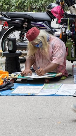 The former Singapore para-athlete who now sells art on the streets of Kuala Lumpur
