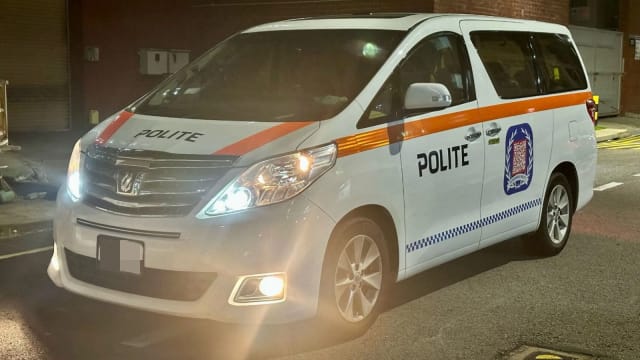 “礼貌之车”外观装饰被指与警车相似 警方展开调查