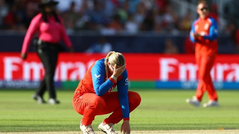 Australia dominate England to win T20 World Cup