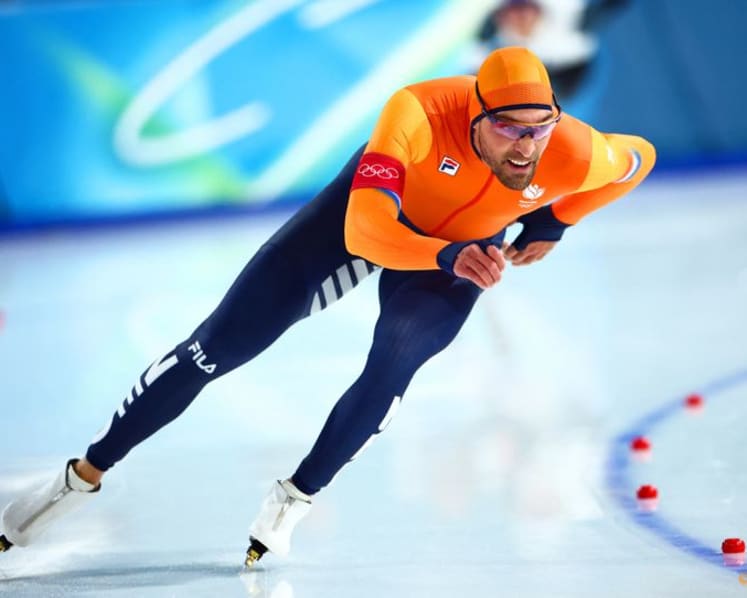 Speed skating-Stolz hunts third gold as Nuis makes final Games bid in 1,500m