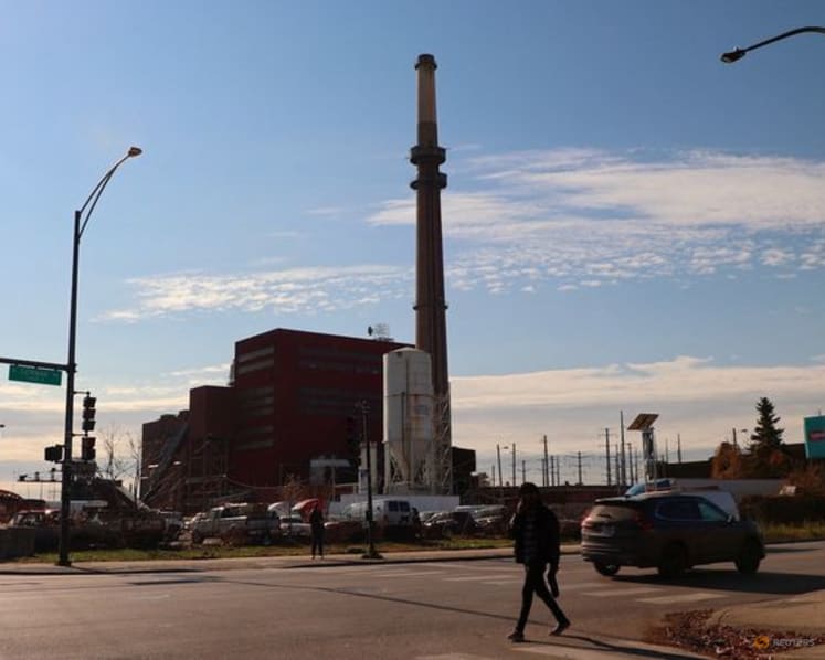 AI data centers are forcing dirty ‘peaker’ power plants back into service