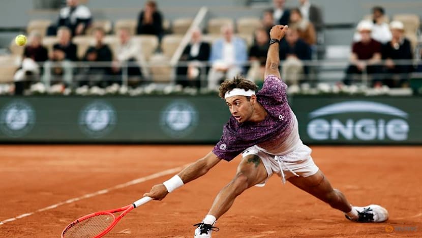 Cobolli survives wind, suppresses Auger-Aliassime for Paris semis spot